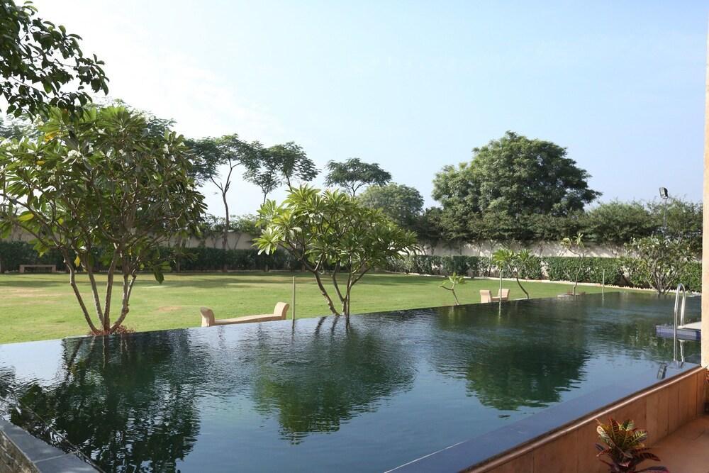 Hotel Ramada By Wyndham Jaipur Jaisinghpura Zewnętrze zdjęcie