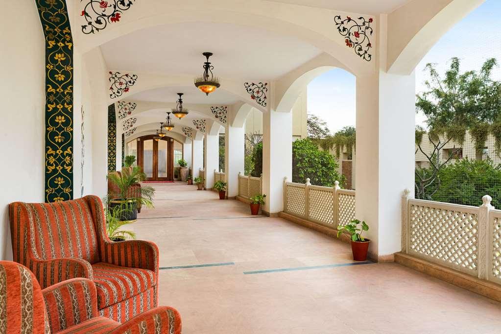 Hotel Ramada By Wyndham Jaipur Jaisinghpura Udogodnienia zdjęcie