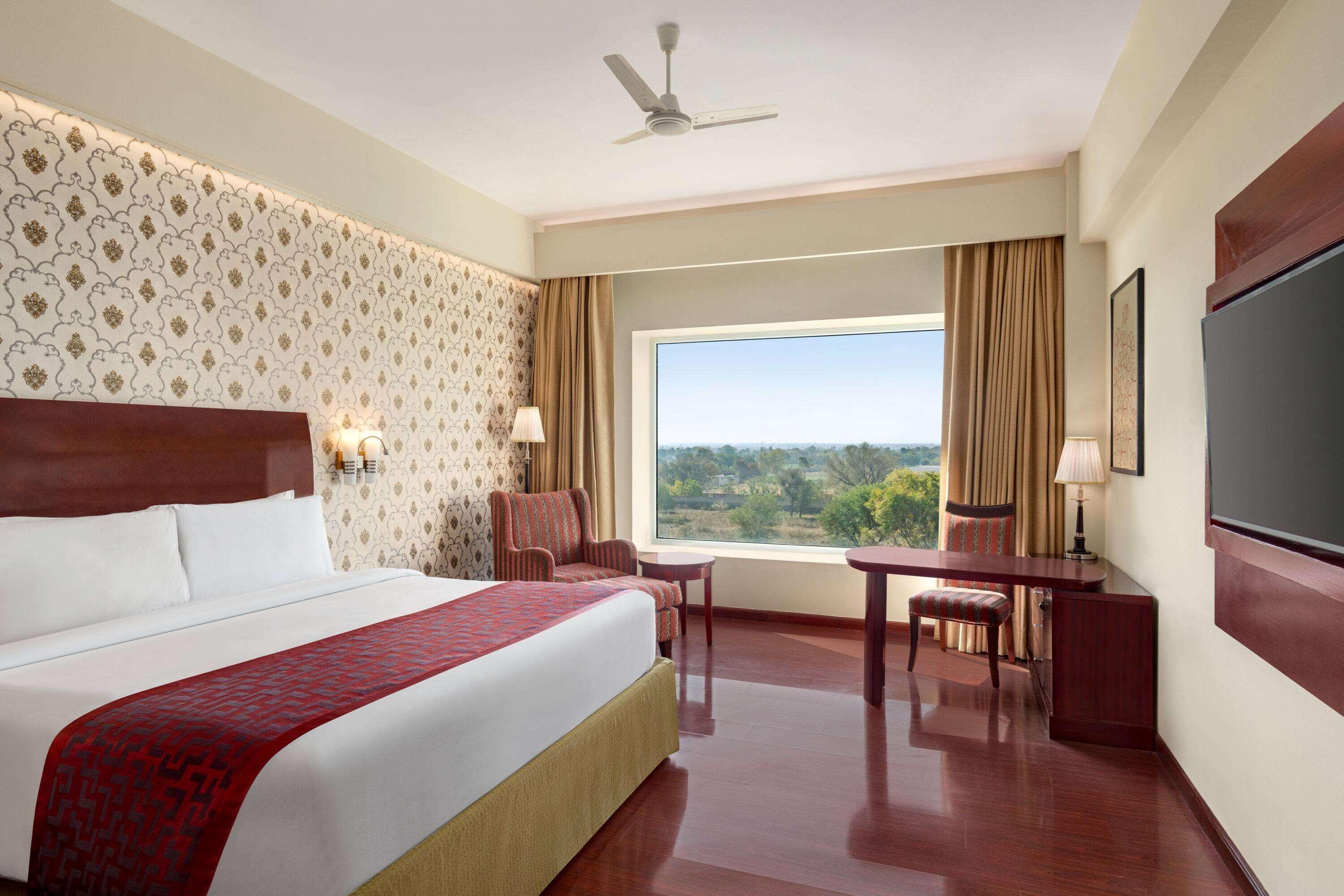 Hotel Ramada By Wyndham Jaipur Jaisinghpura Zewnętrze zdjęcie