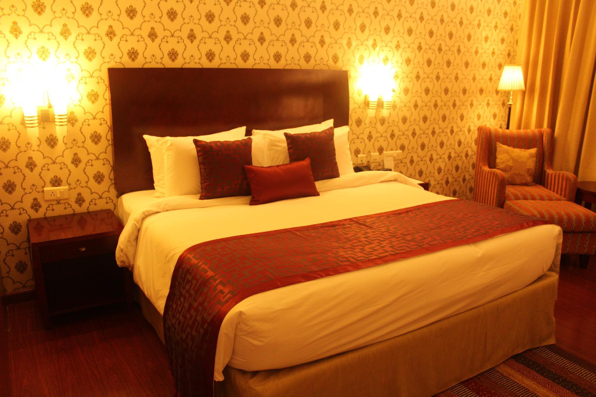Hotel Ramada By Wyndham Jaipur Jaisinghpura Zewnętrze zdjęcie
